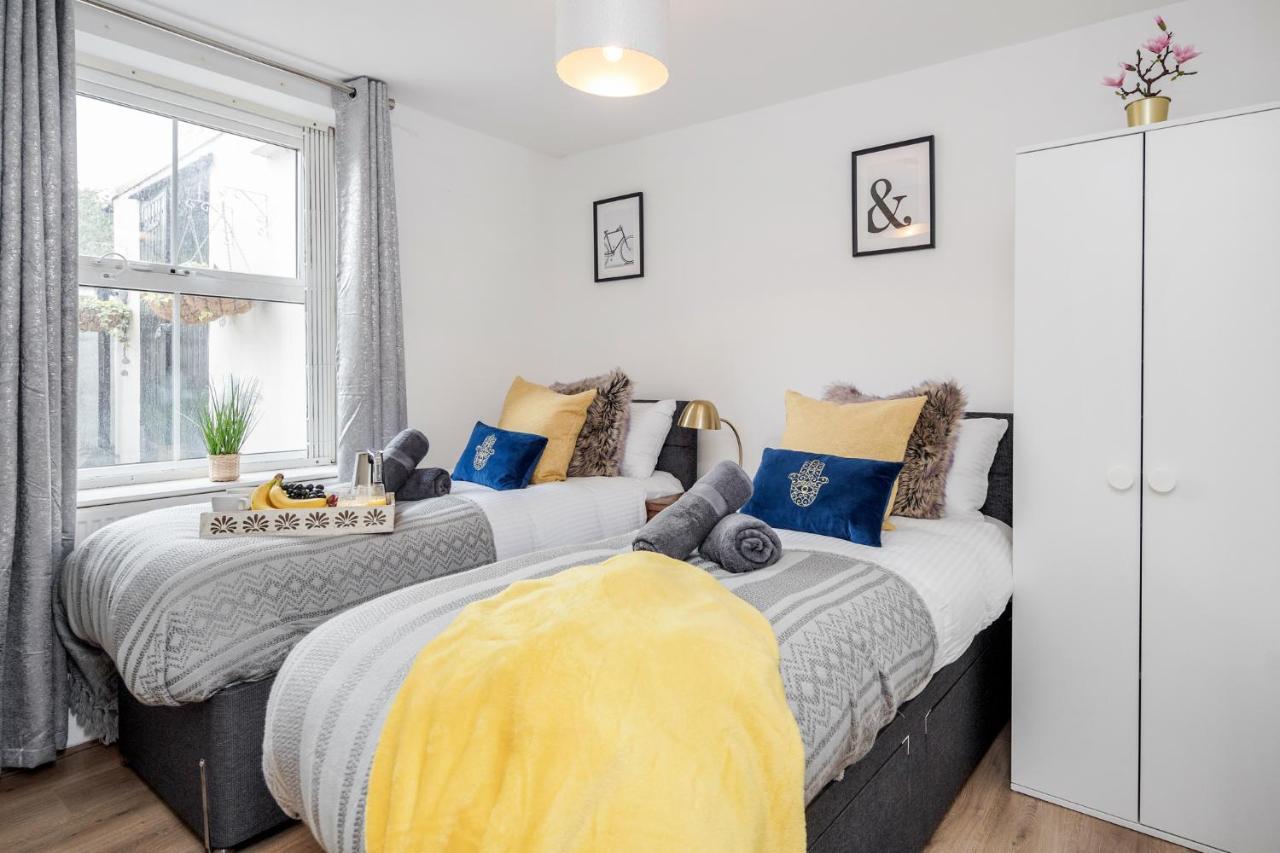 Stunning 2-Bed Apt - Free Parking - Camden - Central - Zoo - Shop - Events London Kültér fotó