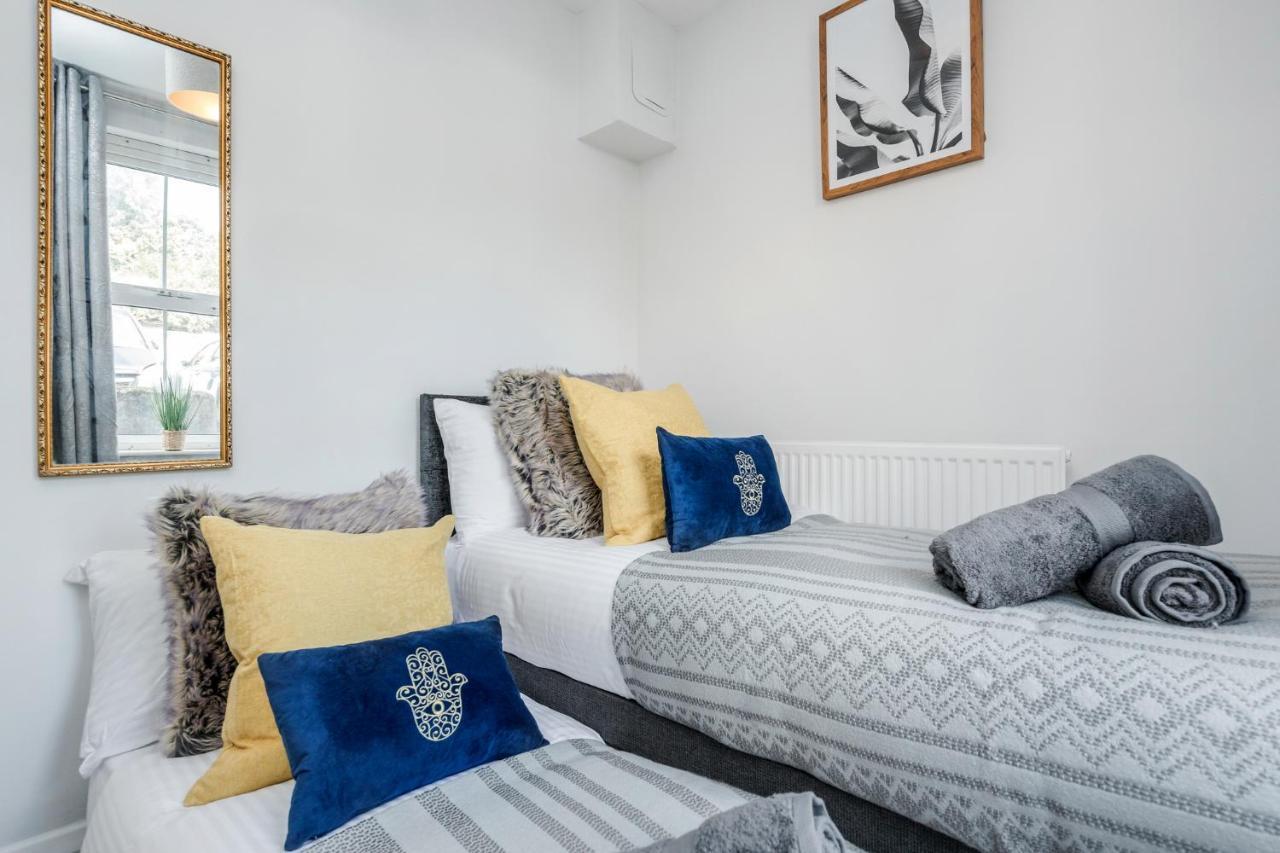 Stunning 2-Bed Apt - Free Parking - Camden - Central - Zoo - Shop - Events London Kültér fotó