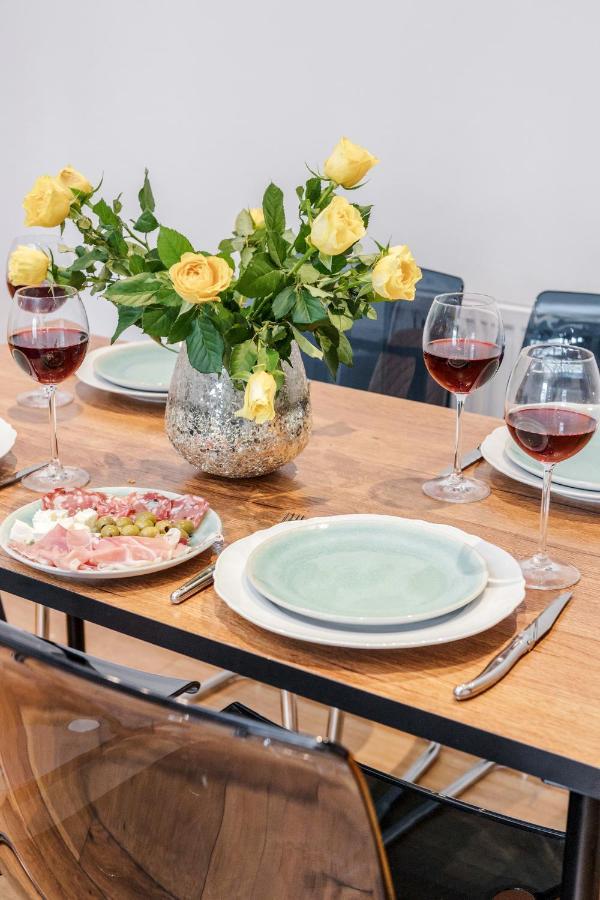 Stunning 2-Bed Apt - Free Parking - Camden - Central - Zoo - Shop - Events London Kültér fotó