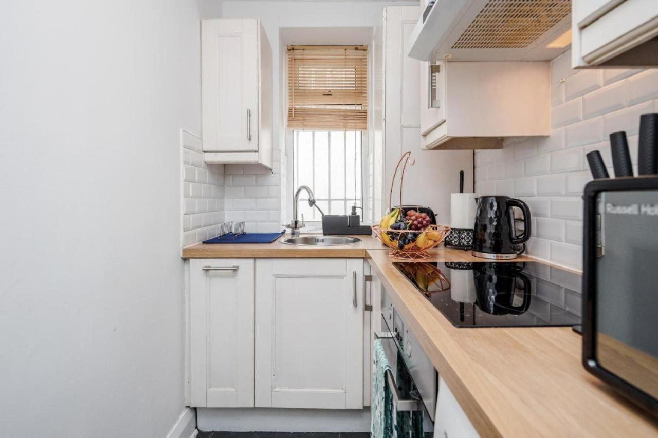 Stunning 2-Bed Apt - Free Parking - Camden - Central - Zoo - Shop - Events London Kültér fotó
